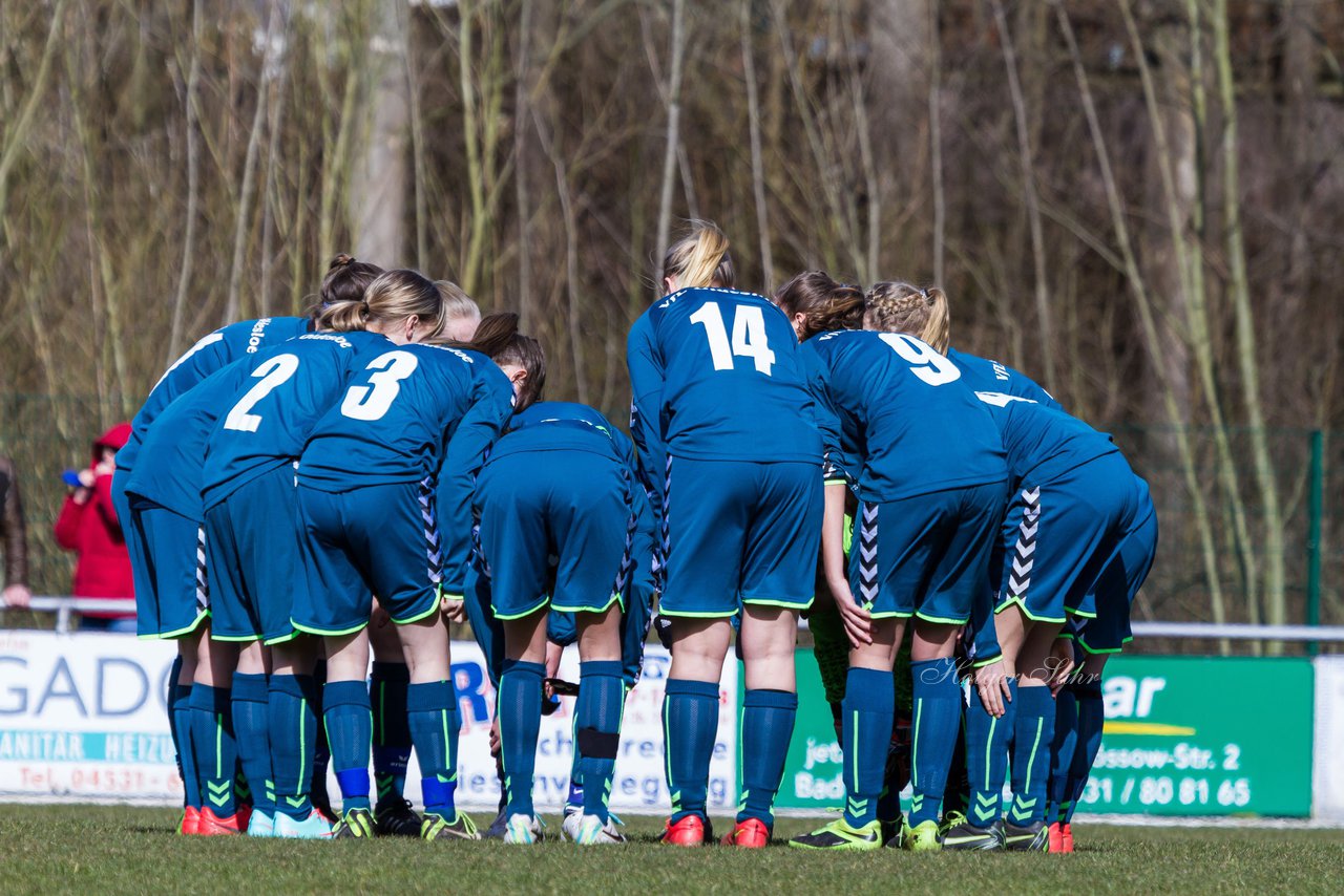 Bild 107 - B-Juniorinnen VfL Oldesloe - Krummesser SV _ Ergebnis: 4:0